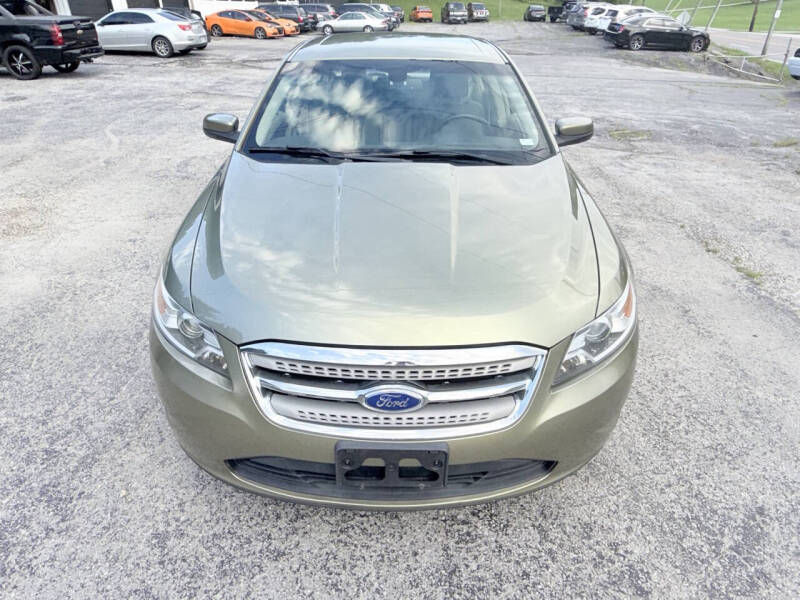 2012 Ford Taurus SEL