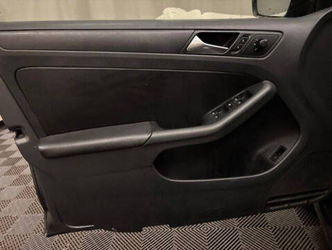 2012 Volkswagen Jetta