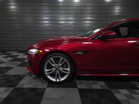 2017 Jaguar XF 35t R-Sport