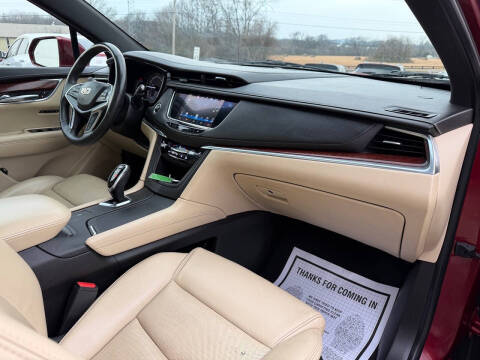 2017 Cadillac XT5 Luxury