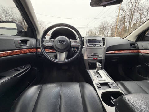 2010 Subaru Outback 2.5i Limited