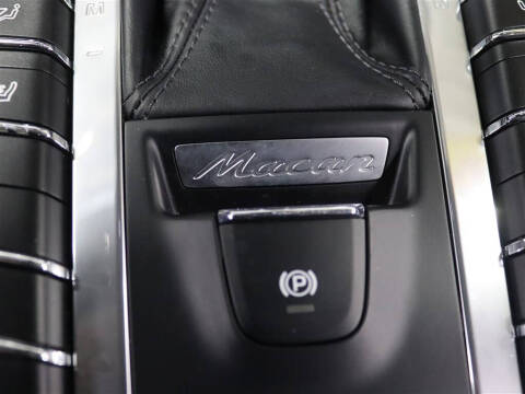 2018 Porsche Macan