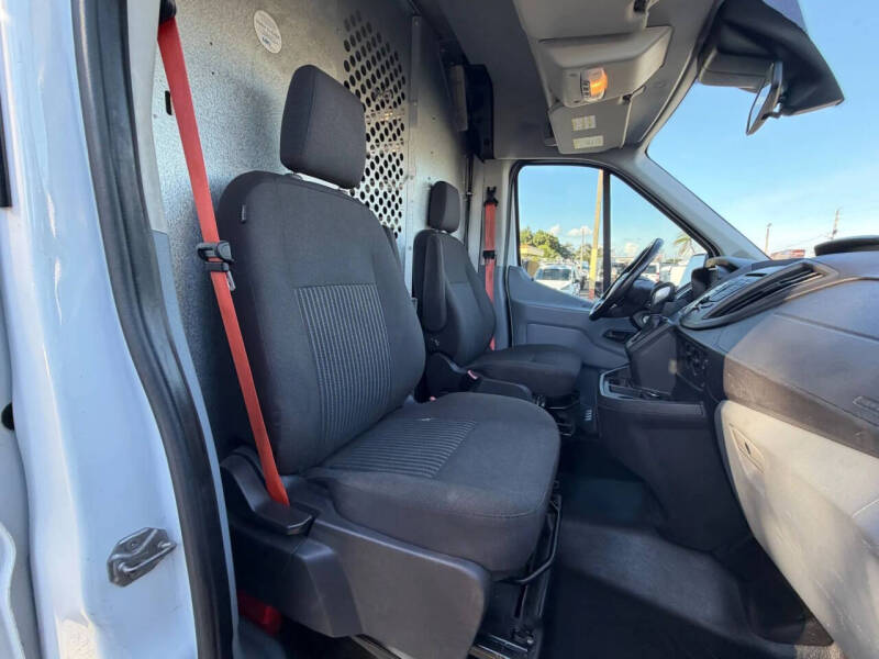 2018 Ford Transit 250