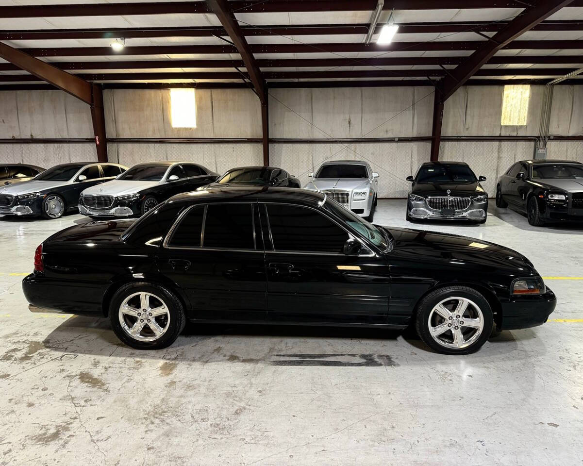 2003 Mercury Marauder for sale at Carnival Car Company in Victoria, TX