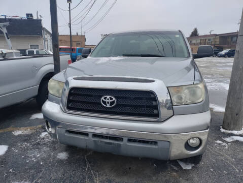 2008 Toyota Tundra for sale at TOP YIN MOTORS in Mount Prospect IL