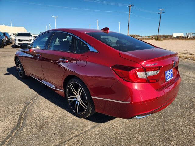 2022 Honda Accord Hybrid Touring