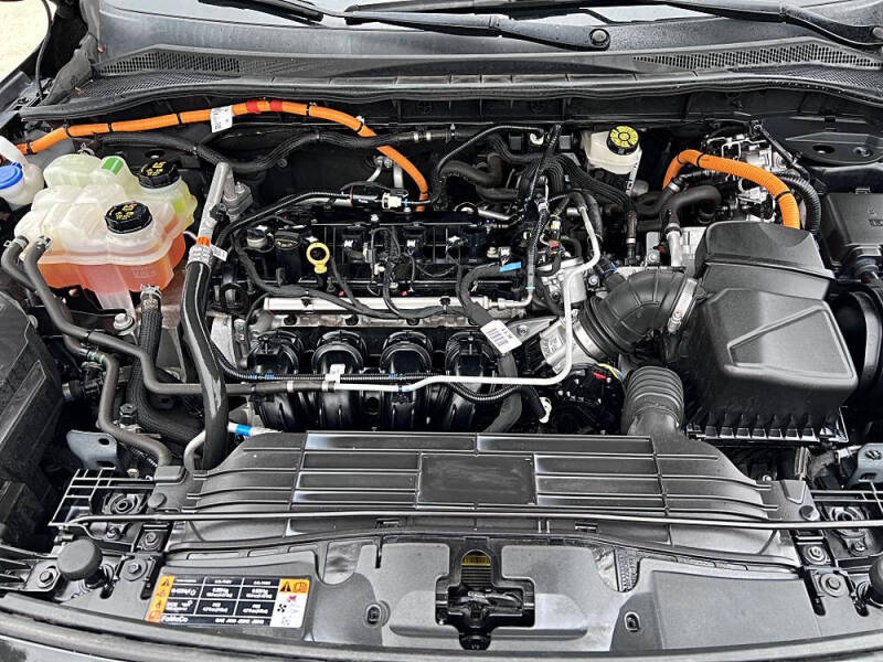 2020 Ford Escape Hybrid Titanium