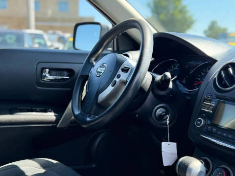 2015 Nissan Rogue Select S