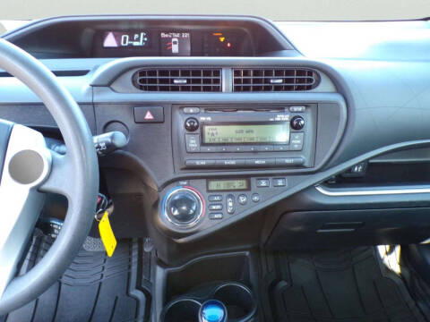 2014 Toyota Prius c Two