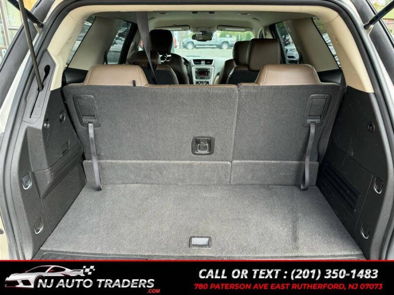 2016 GMC Acadia SLT-1