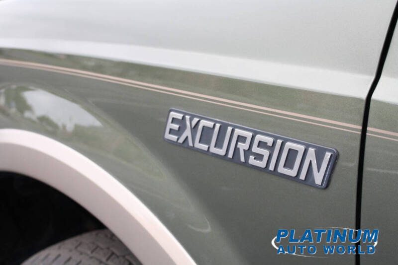 2003 Ford Excursion Eddie Bauer