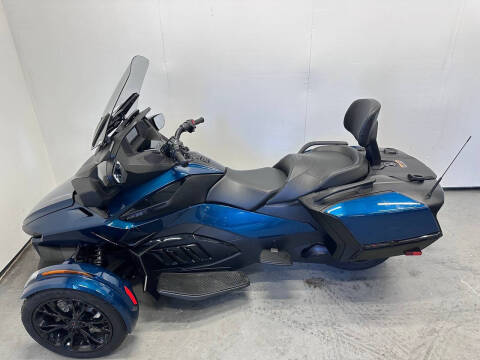 2023 Can-Am Spyder RT SE6