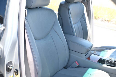 2004 Lexus LS 430