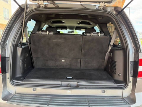 2012 Lincoln Navigator