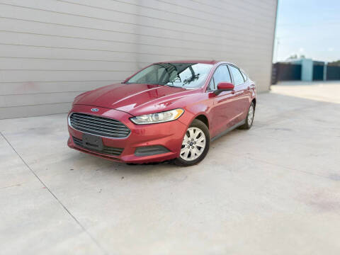 2014 Ford Fusion S