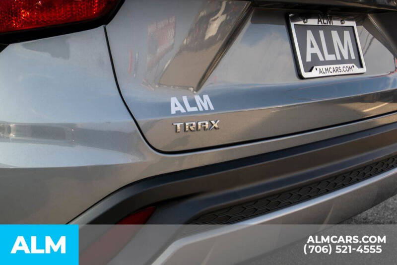 2024 Chevrolet Trax LT