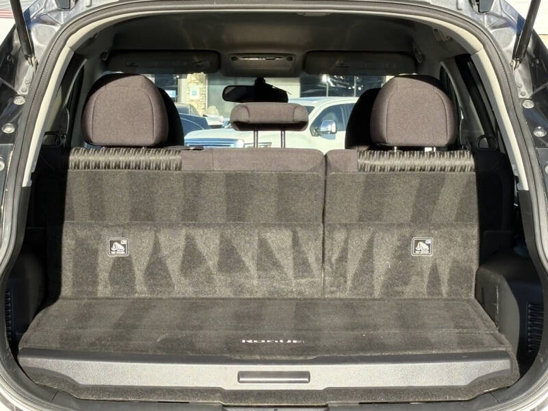 2017 Nissan Rogue Hybrid