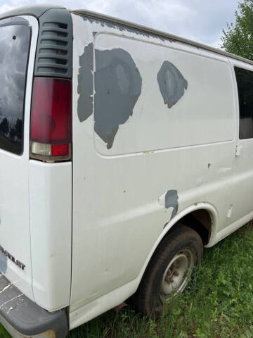 1999 Chevrolet Express G2500