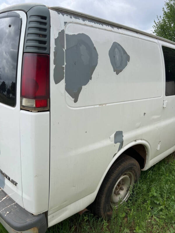 1999 Chevrolet Express G2500