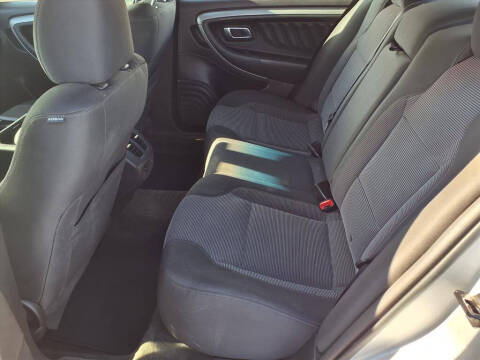 2013 Ford Taurus SEL