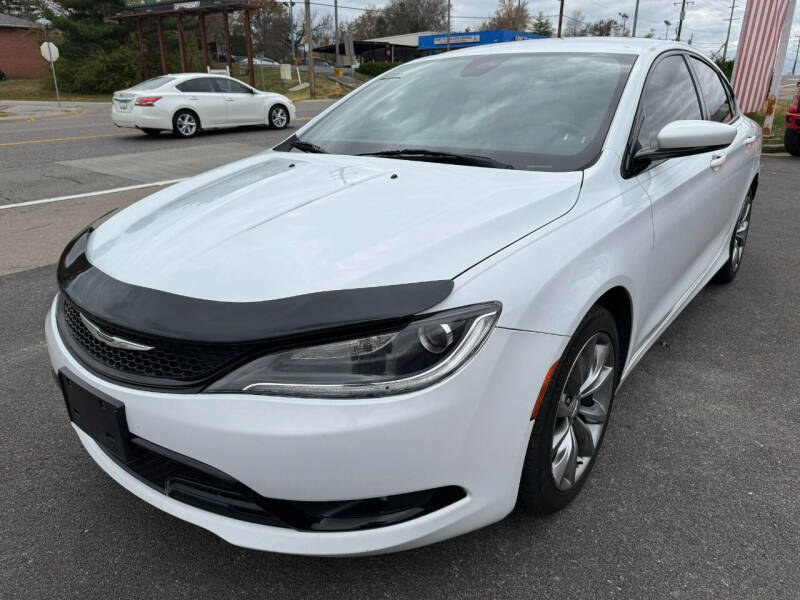 2016 Chrysler 200 for sale at K & B AUTO SALES LLC in Saint Louis MO