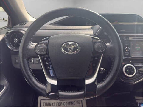2018 Toyota Prius c Four