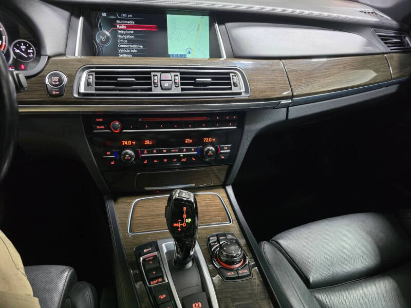 2013 BMW 7 Series