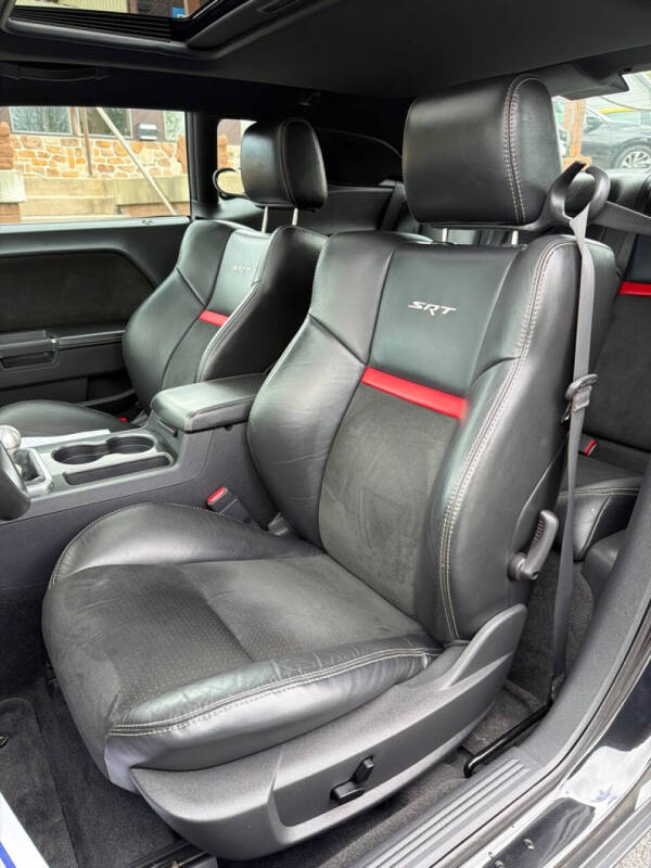 2009 Dodge Challenger SRT8