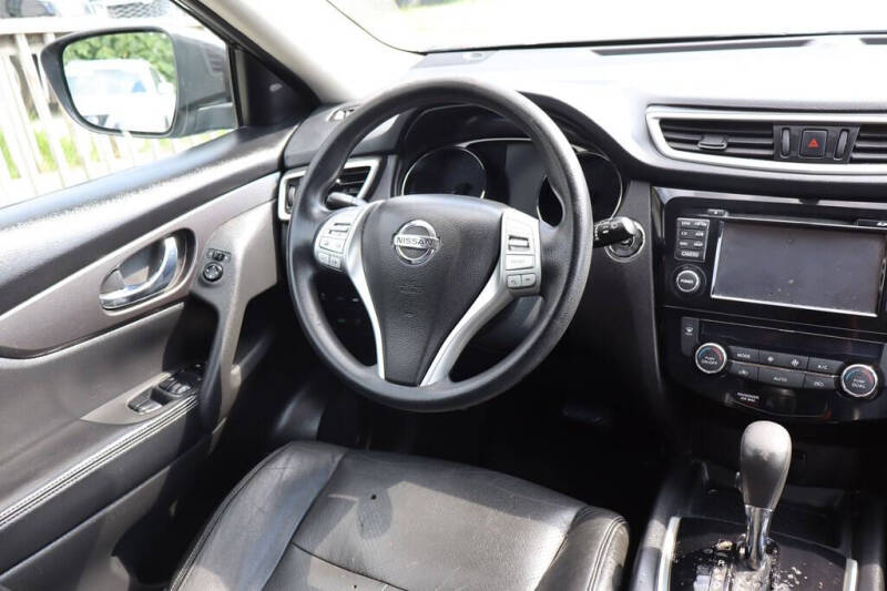 2016 Nissan Rogue S