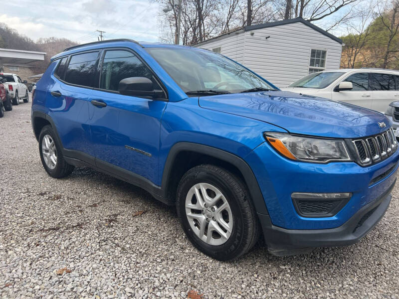 2018 Jeep Compass Sport photo 2