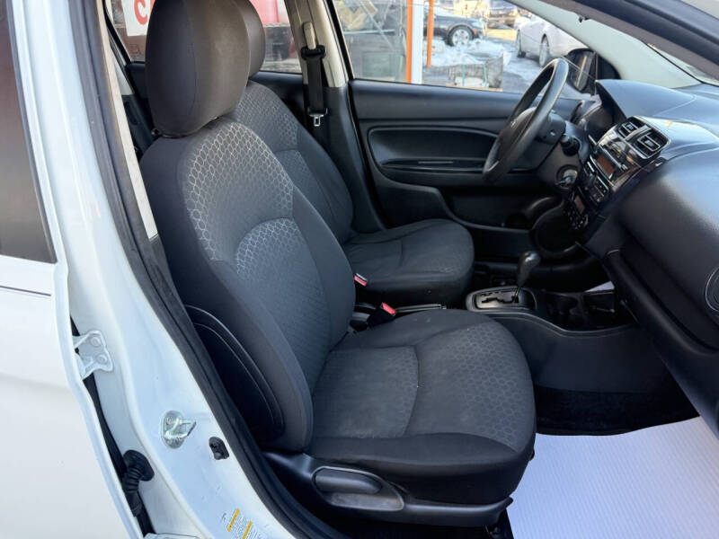 2015 Mitsubishi Mirage DE