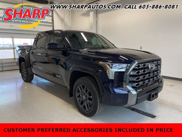 2025 Toyota Tundra Platinum's photo