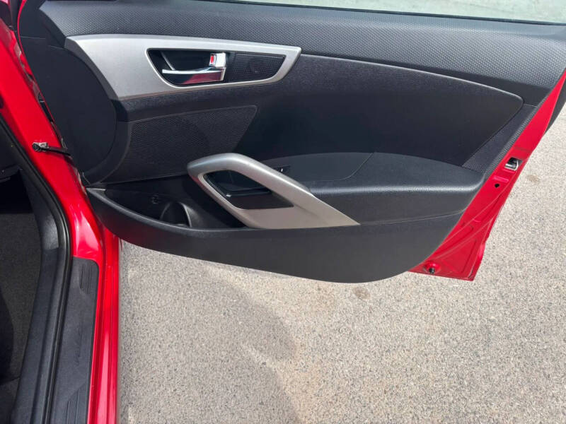 2016 Hyundai Veloster
