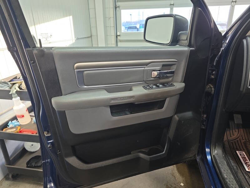 2019 RAM 1500 Classic Warlock