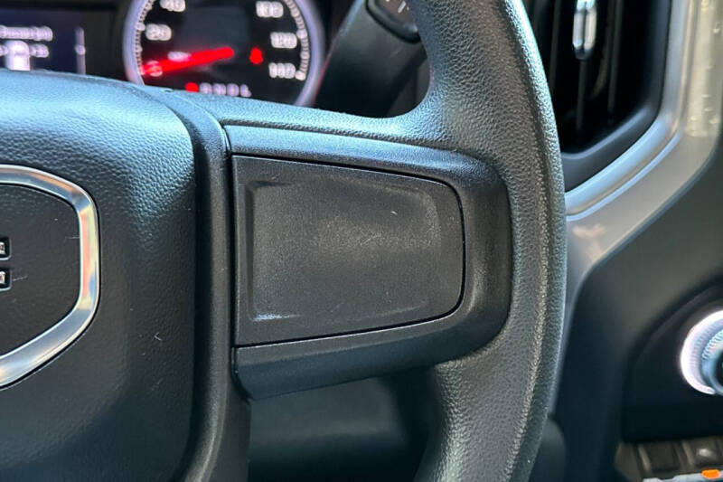 2022 GMC Sierra 1500 Pro