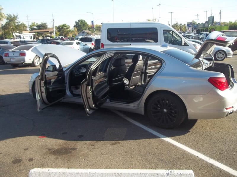 2012 BMW 7 Series 740Li