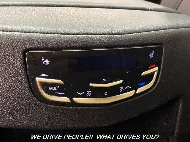 2016 Cadillac Escalade Luxury Collection