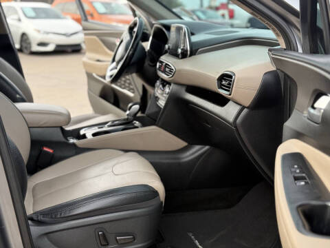 2019 Hyundai Santa Fe Ultimate 2.4L