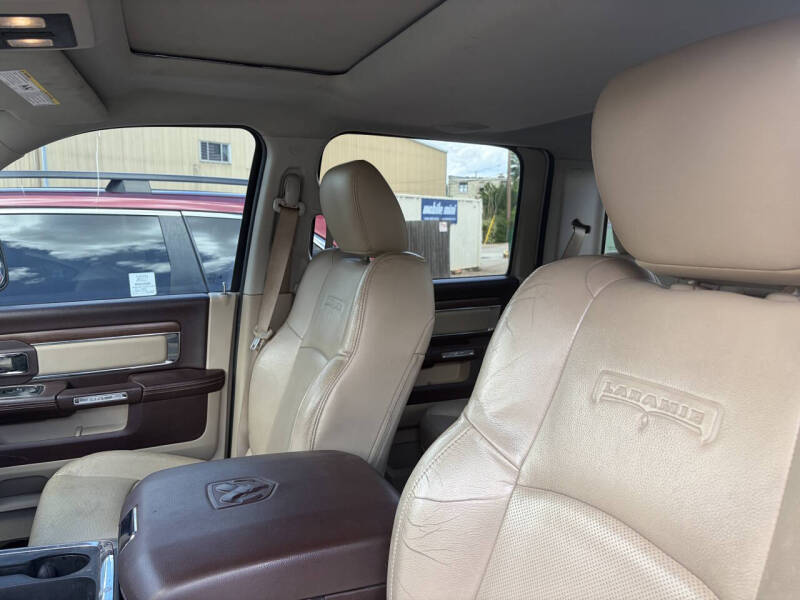 2016 RAM 1500 Laramie