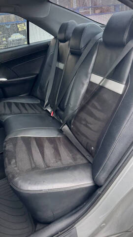 2014 Toyota Camry SE V6