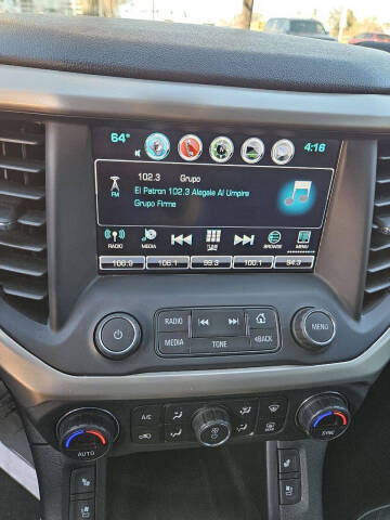 2017 GMC Acadia Denali