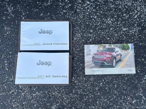 2017 Jeep Grand Cherokee Laredo