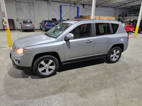 2016 Jeep Compass for sale at De Anda Auto Sales in Storm Lake IA