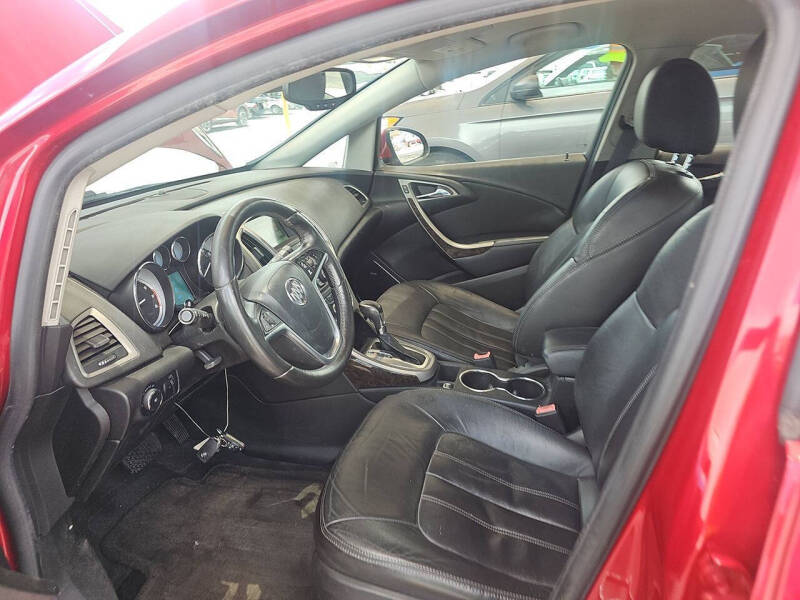 2012 Buick Verano Leather Group
