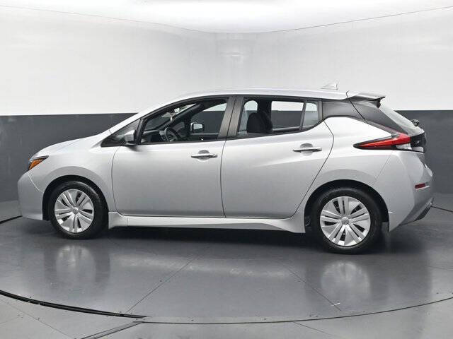 2023 Nissan LEAF S