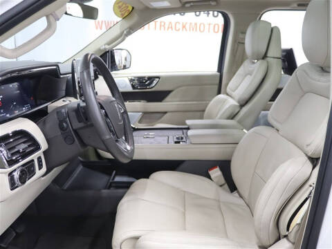 2021 Lincoln Navigator L Reserve