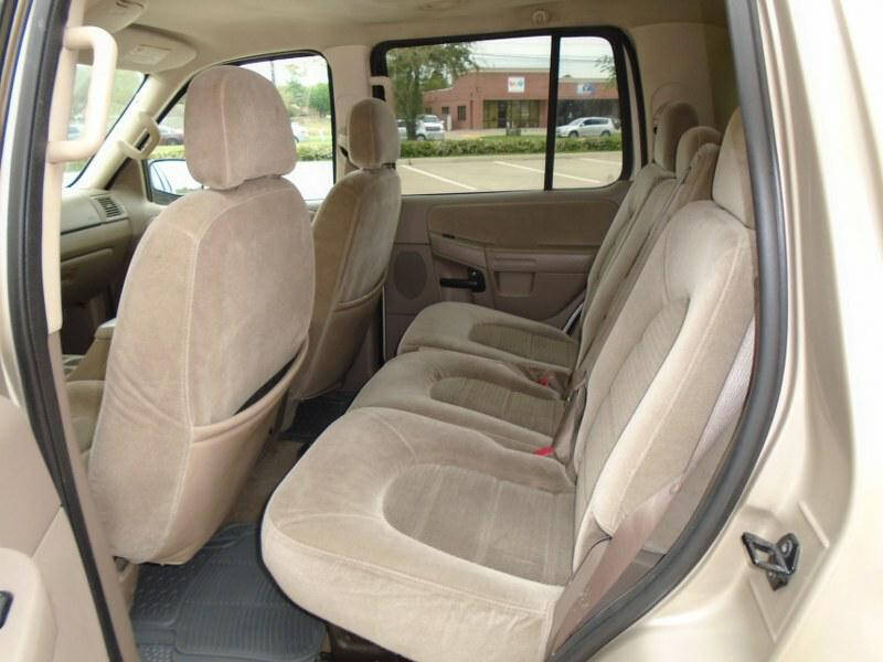 2005 Ford Explorer XLT