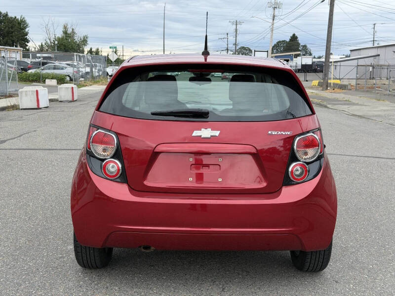 2012 Chevrolet Sonic LS