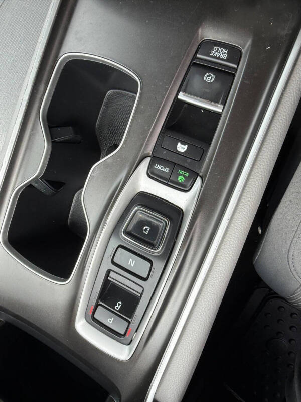 2019 Honda Accord Hybrid EX