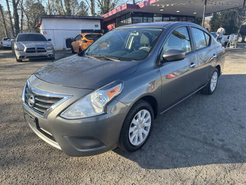 2019 Nissan Versa SV